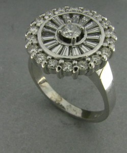 Delia de Vries Cropped (Copy)