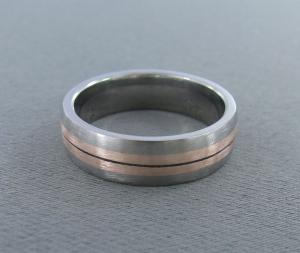 Titanium and Rose Gold Gents wedding Ring