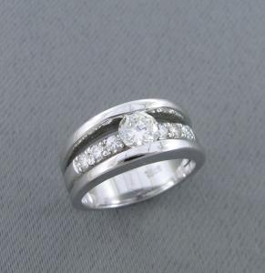 Diamond ring with bands jouned