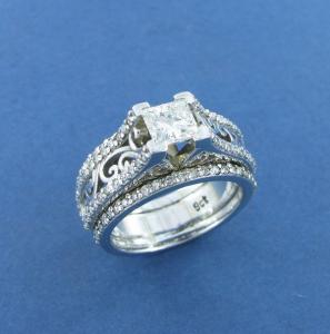 Filligree Diamond wedding ring set