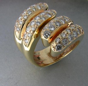 Janine Marais Cropped (Copy)