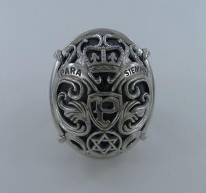 White Gold Family Crest Ring with Kunzite Gemstone